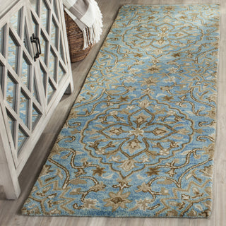 Safavieh Bella 673 Blue/Taupe Area Rug Room Scene