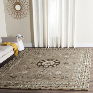 Safavieh Bella 674 Taupe/Light Grey Area Rug Room Scene Feature