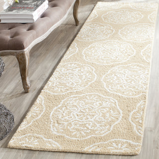 Safavieh Bella Beige/Ivory Area Rug 