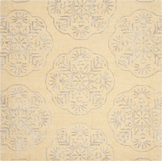 Safavieh Bella Beige/Silver Area Rug Square