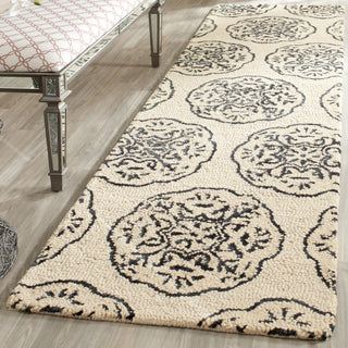 Safavieh Bella Ivory/Charcoal Area Rug Room Scene Feature