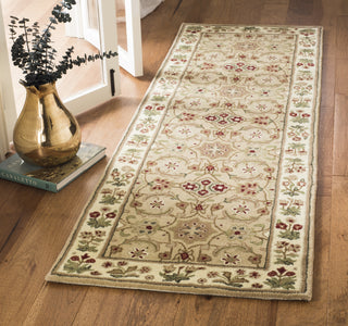 Safavieh Bella 802 Tan/Ivory Area Rug Room Scene