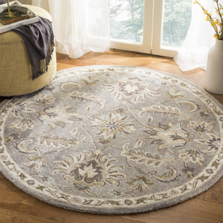 Safavieh Bella 924 Grey/Multi Area Rug Room Scene Feature