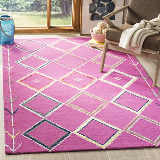 Safavieh Bellagio 563 Fuchsia/Multi Area Rug Room Scene Feature