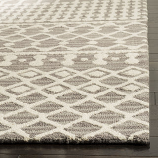 Safavieh Blossom 110 Dark Grey/Ivory Area Rug Detail