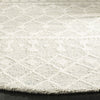 Safavieh Blossom 110 Silver/Ivory Area Rug Detail