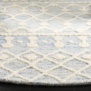 Safavieh Blossom 110 Blue/Ivory Area Rug Detail