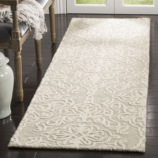 Safavieh Blossom 112 Silver/Ivory Area Rug Room Scene