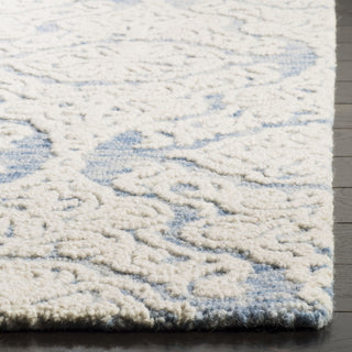 Safavieh Blossom 112 Blue/Ivory Area Rug Detail