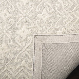 Safavieh Blossom 114 Grey/Ivory Area Rug Backing