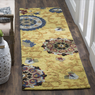 Safavieh Blossom 401 Gold/Multi Area Rug Room Scene