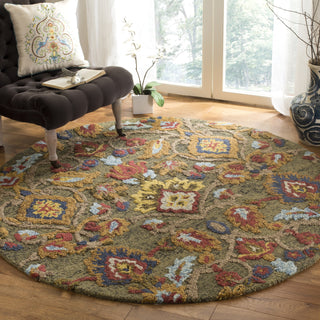 Safavieh Blossom 402 Green/Multi Area Rug Room Scene