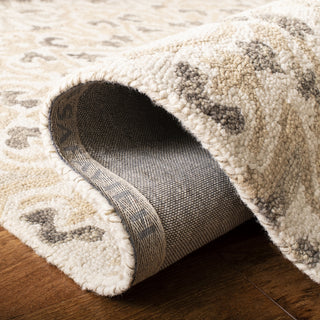 Safavieh Blossom 459 Ivory/Taupe Area Rug Detail