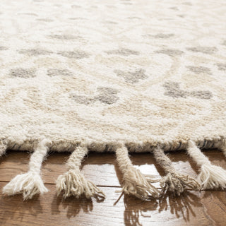 Safavieh Blossom 459 Ivory/Taupe Area Rug Detail