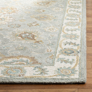 Safavieh Blossom 702 Aqua/Ivory Area Rug Detail