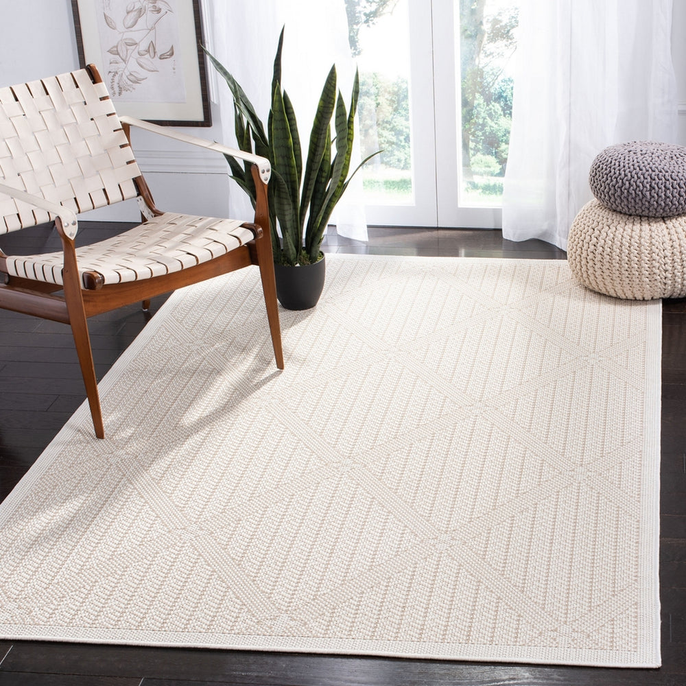 Safavieh Bermuda 800 BMU811A Cream/Beige Area Rug Lifestyle Image Feature