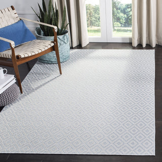 Safavieh Bermuda 800 BMU814A Light Blue/Cream Area Rug Lifestyle Image