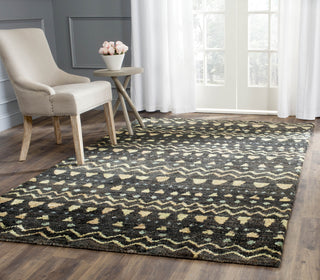 Safavieh Bohemian BOH653 Black/Gold Area Rug Room Scene