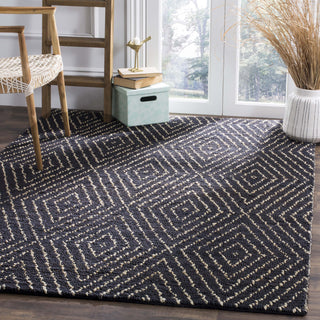 Safavieh Bohemian BOH702 Black/Ivory Area Rug Room Scene