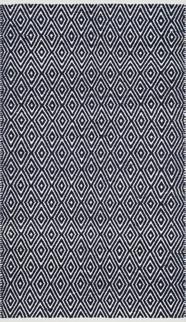 Safavieh Boston 682 Navy Area Rug main image