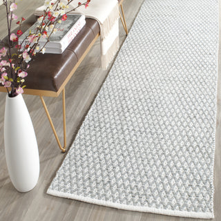 Safavieh Boston 685 Grey Area Rug Room Scene