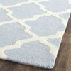 Safavieh Cambridge 121 Light Blue/Ivory Area Rug Detail