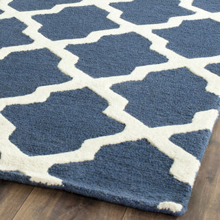 Safavieh Cambridge 121 Navy Blue/Ivory Area Rug Detail