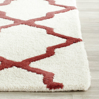 Safavieh Cambridge 121 Ivory/Rust Area Rug Detail