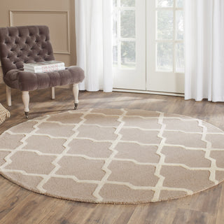 Safavieh Cambridge 121 Beige/Ivory Area Rug Room Scene