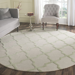 Safavieh Cambridge 121 Ivory/Light Green Area Rug Room Scene