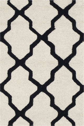 Safavieh Cambridge 121 Ivory/Black Area Rug 