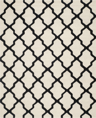 Safavieh Cambridge 121 Ivory/Black Area Rug Main