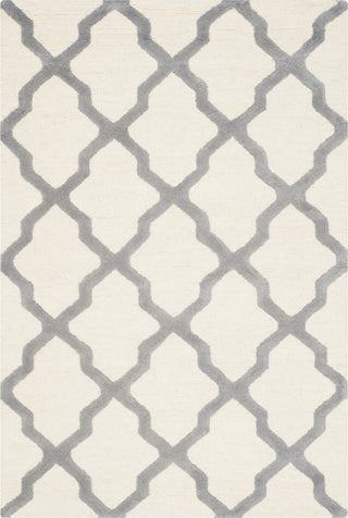 Safavieh Cambridge 121 Ivory/Silver Area Rug Main