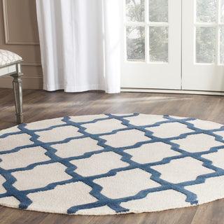 Safavieh Cambridge 121 Ivory/Navy Area Rug Room Scene