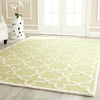 Safavieh Cambridge 125 Light Green/Ivory Area Rug Room Scene Feature