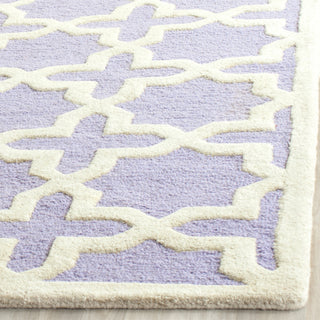 Safavieh Cambridge 125 Lavander/Ivory Area Rug Detail