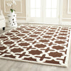 Safavieh Cambridge 125 Dark Brown/Ivory Area Rug Room Scene Feature