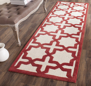 Safavieh Cambridge 125 Ivory/Rust Area Rug Room Scene