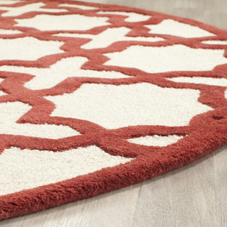 Safavieh Cambridge 125 Ivory/Rust Area Rug Detail