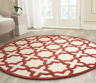 Safavieh Cambridge 125 Ivory/Rust Area Rug Room Scene