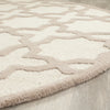 Safavieh Cambridge 125 Ivory/Beige Area Rug Detail