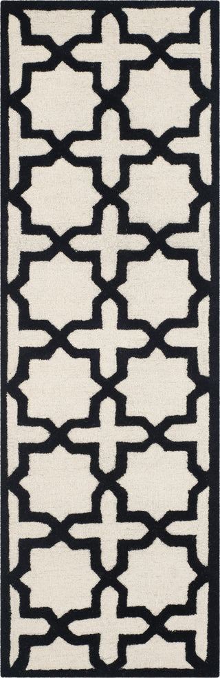 Safavieh Cambridge 125 Ivory/Black Area Rug Runner