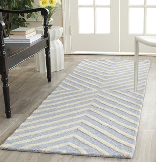 Safavieh Cambridge 129 Light Blue/Ivory Area Rug Room Scene