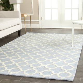 Safavieh Cambridge 130 Light Blue/Ivory Area Rug Room Scene Feature