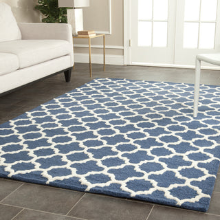 Safavieh Cambridge 130 Navy/Ivory Area Rug Room Scene Feature