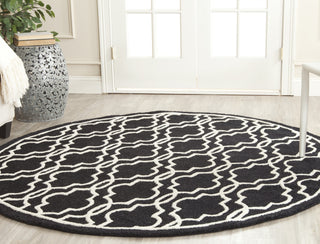 Safavieh Cambridge 131 Black/Ivory Area Rug Room Scene