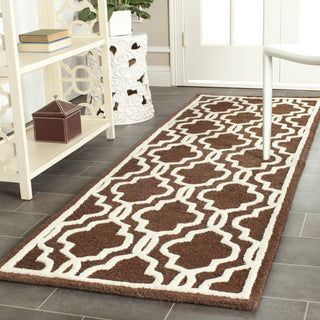 Safavieh Cambridge 131 Dark Brown/Ivory Area Rug Room Scene Feature