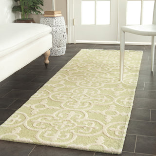 Safavieh Cambridge 133 Light Green/Ivory Area Rug Room Scene