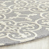 Safavieh Cambridge 133 Silver/Ivory Area Rug Detail