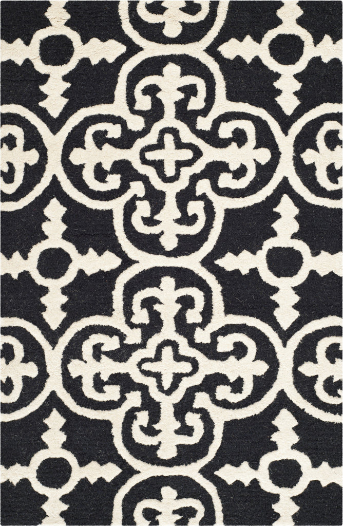 Safavieh Cambridge 133 Black/Ivory Area Rug main image